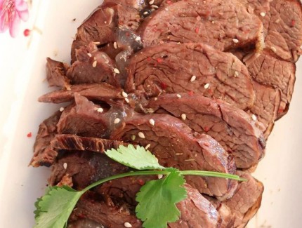 金城老碗【?！繗鉀_天、好“禮”相隨